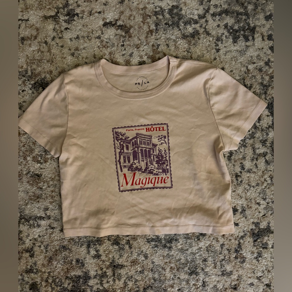 Beige Short Sleeve Tee with Vintage Graphic
